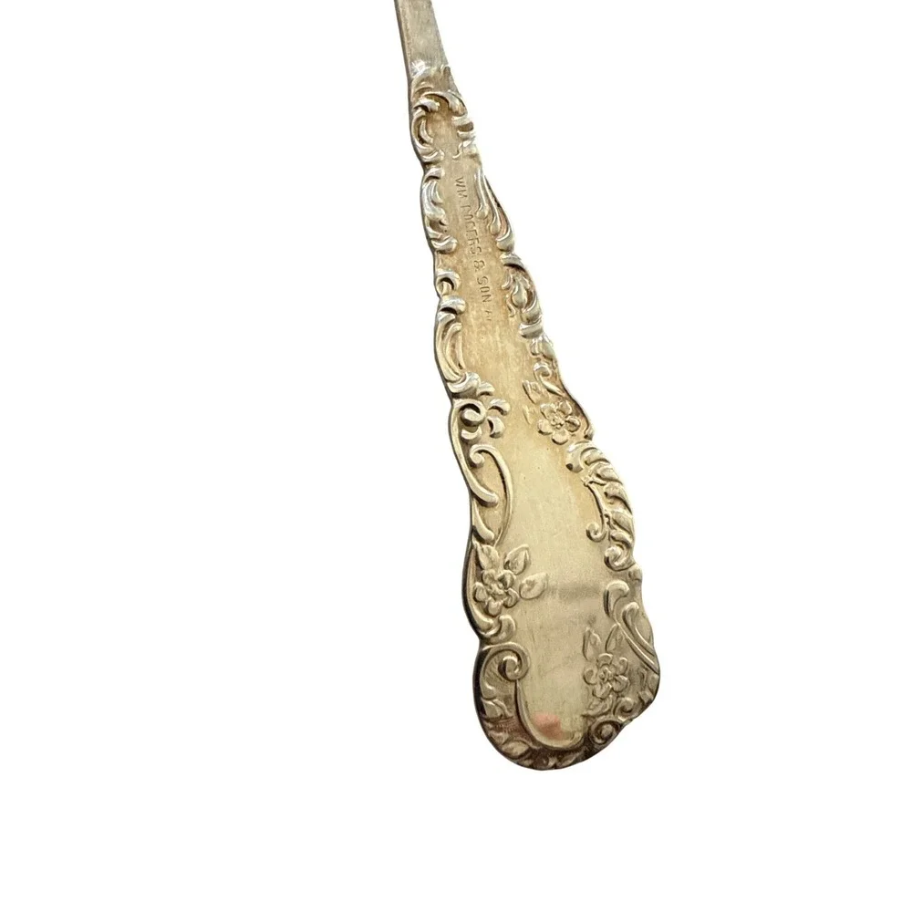 Antique Wm Rogers & Sons Silverplate Shell Spoon Victorian Ornate Sugar Spoon‎